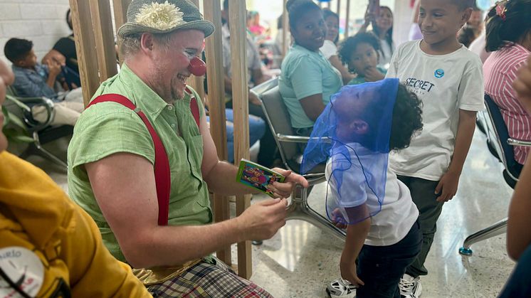 Artist Jonas Sjögren i Colombia