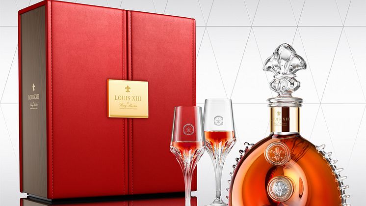 Louis XIII med glas