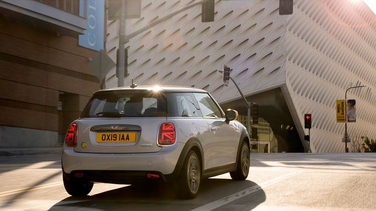 MINI Cooper SE, 3
