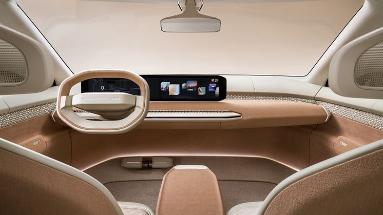 (13) Concept EV4_INT1