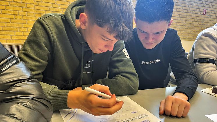 Tobias og Cem redigeret