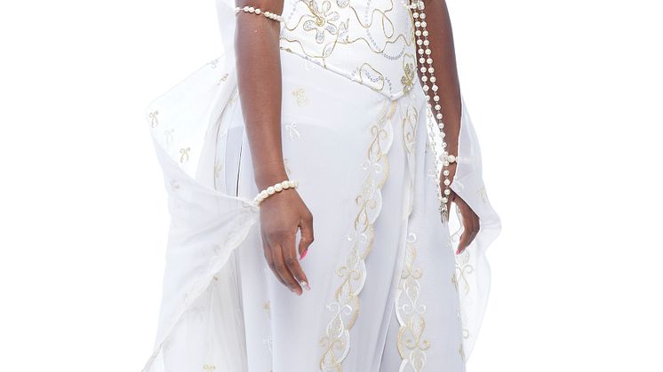 Renaida Braun som Prinsessan Safa 