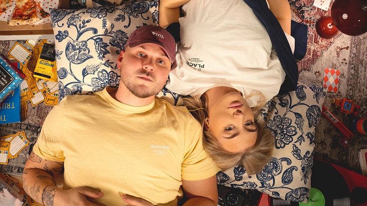 Sveriges nya duo VIOL släpper debutsingeln ”Rekord” 10 maj