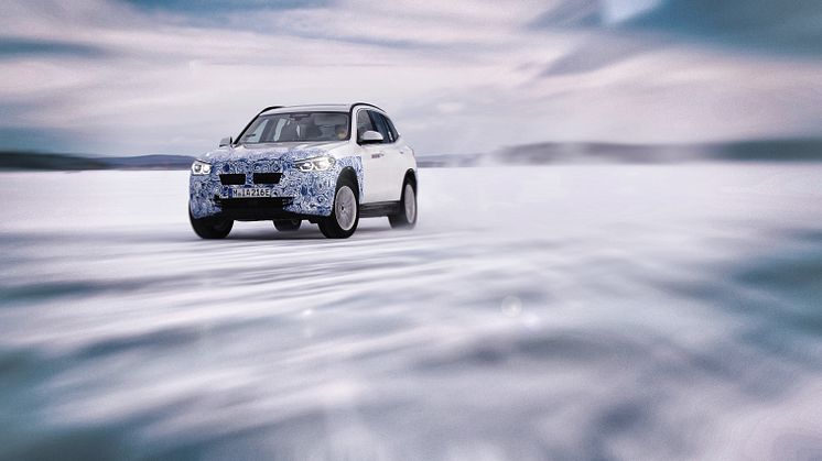 BMW iX3