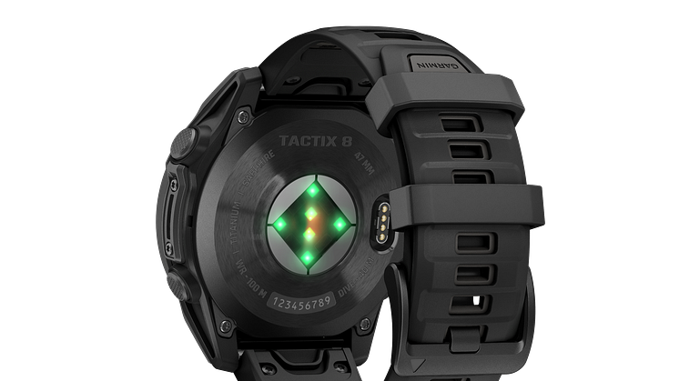 010-03405-01_08_tactix8_47mm_HR_rear.png