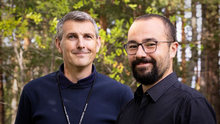 Johan Elf och Özden Baltekin får Uppsala universitets innovationspris Hjärnäpplet 2022. Foto: Mikael Wallerstedt