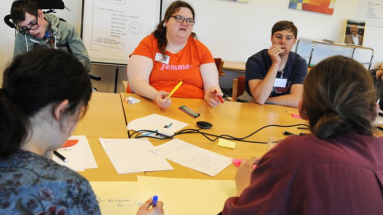 I augusti arrangerar vi ett valläger för ungdomar och unga vuxna med intellektuell funktionsnedsättning. En förberedande workshop tillsammans med 10 ungdomar tidigare i vår ligger till grund för innehållet i vallägret. Foto: Magnus Carlstedt