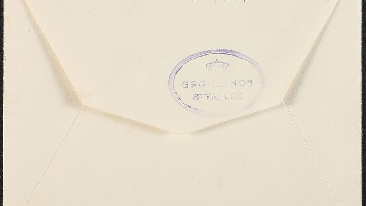 1933. CHARLES LINDBERGH FLYVNING. Kuvert frankeret med 2 stk. Karavel, 15 øre, rød og fuldt indhold dateret Julianehaab 10:8 1933.