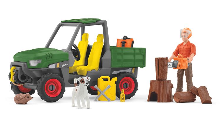 42659_Farm World_Working in the Forest (c)Schleich