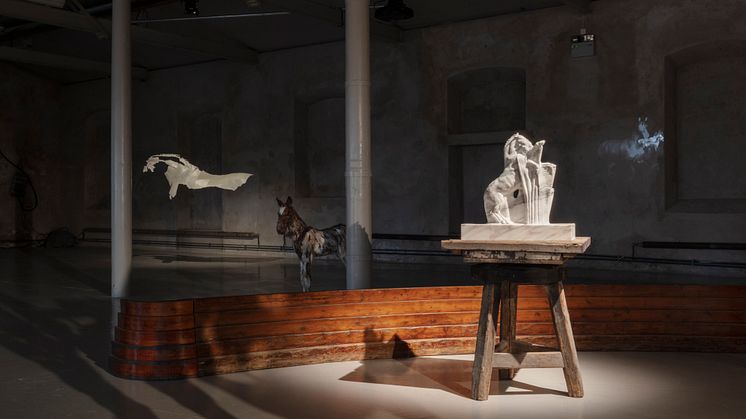 Utan titel, marmor, Tove Kjellmark, 2022