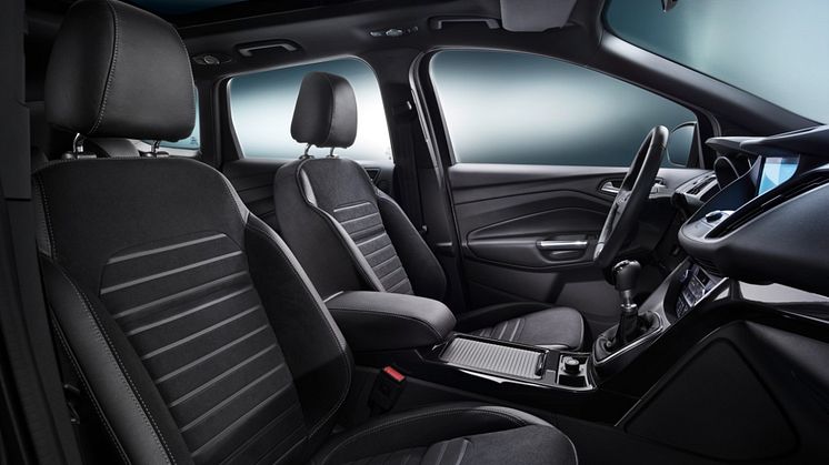 A Ford tovább bővíti európai SUV-kínálatát: itt a modernebb, sportosabb és takarékosabb Kuga SUV, amelyben a SYNC 3 rendszer is bemutatkozik