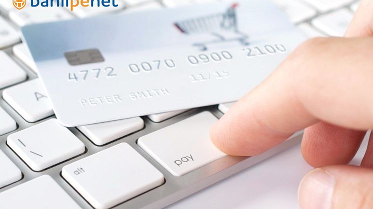 Visa Europe: Peste 100.000 de români au finalizat în acest an trainingul Banii pe Net privind cumpărăturile online