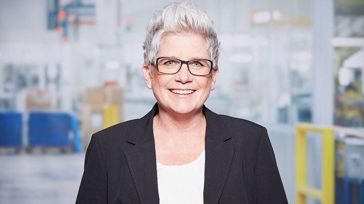 Tyre pressure monitoring or automatic tyre pressure control? BPW Product Manager Caren Freudenberg explains the differences between the various systems, and their advantages