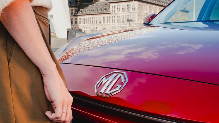 MG ZS HEV+key 1.jpg