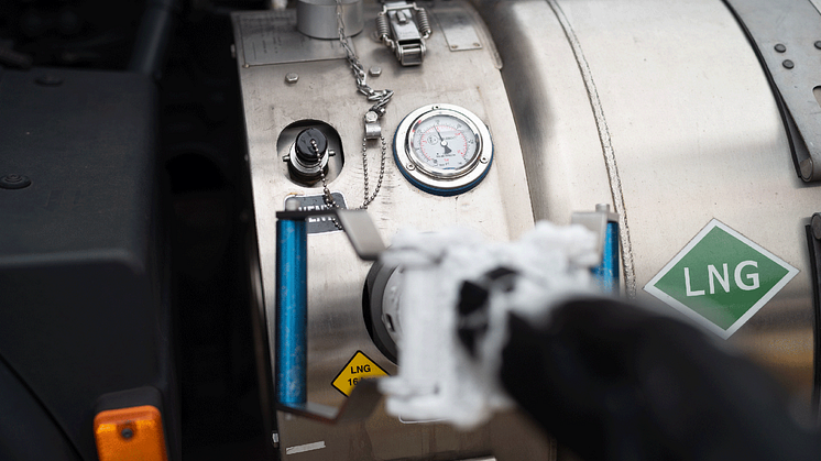 LNG-718_highres-(1)