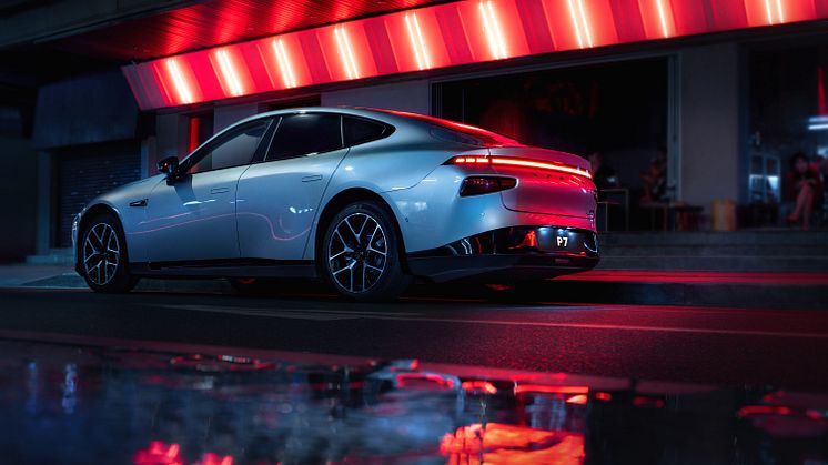 2023 P7 Rear City Night.jpg