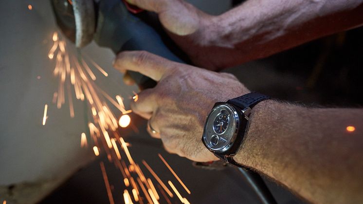 FORD_2017_Mustang_Watch_17