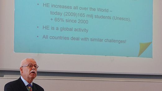 Universitetskanslern på besök