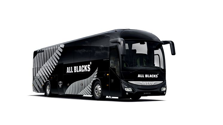 Iveco Magelys, är utsedd till ”International Coach of the Year 2016.