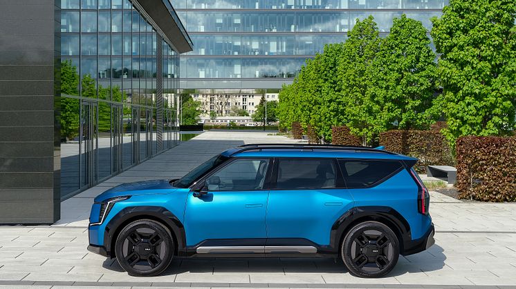 KIA_EV9-GTLine-Static-hires_03