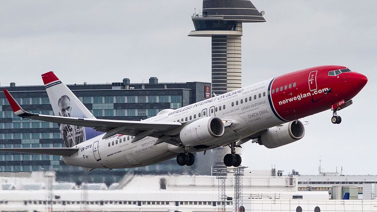 Norwegian's LN-DYU aircraft take-off from Arlanda