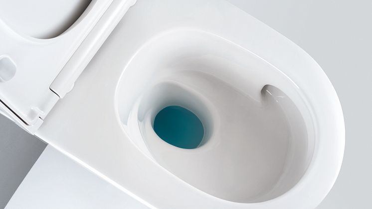 Kannen_alla. Geberit ONE -wc-istuin epäsymmetrinen sisus ylhäältä