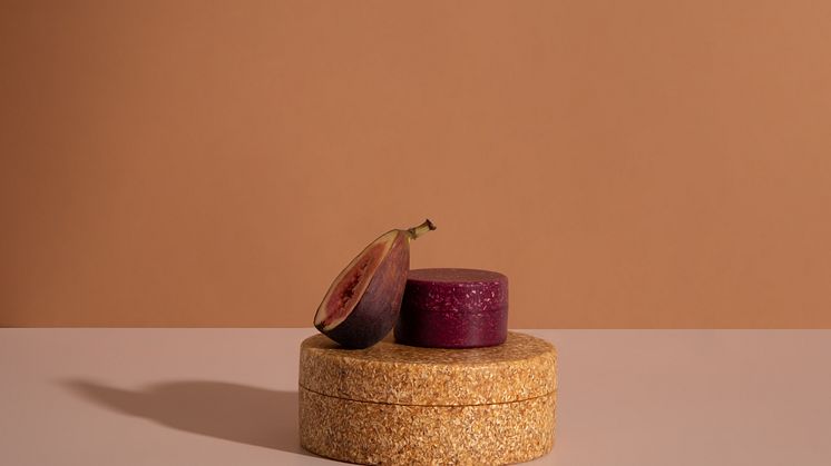 Sustainable Sulapac jars stand out