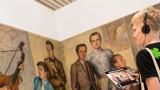 Pressinbjudan - 600 tredjeklassare bussas ut till Mjellby Konstmuseum