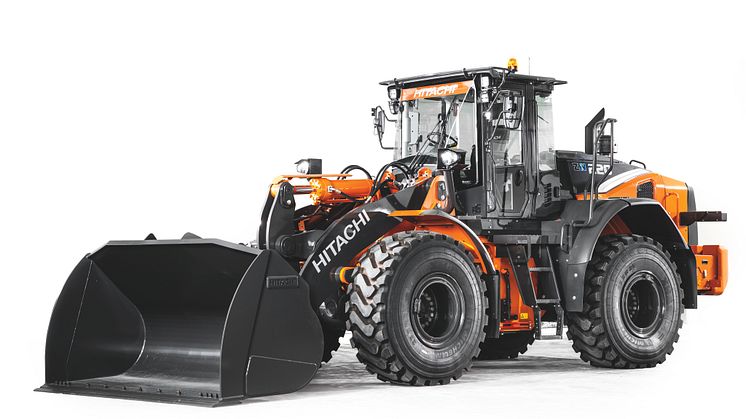 Hitachi_ZW220-7_Front