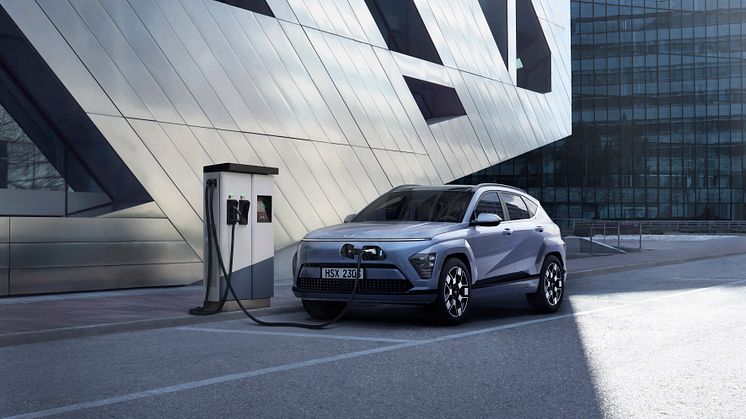 (Photo 3) KONA Electric