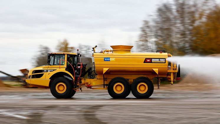 Volvo A25G vattendumper Ground Force