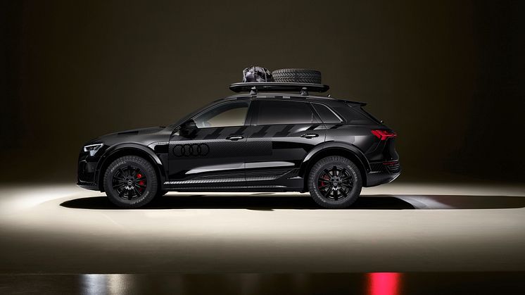 Audi Q8 e-tron edition Dakar