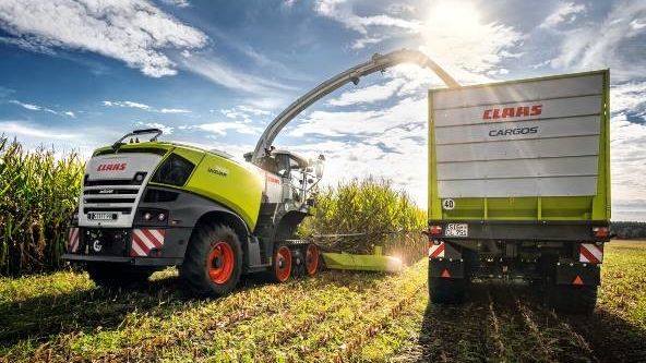 2018 JAGUAR TERRA TRAC with headland protection_2