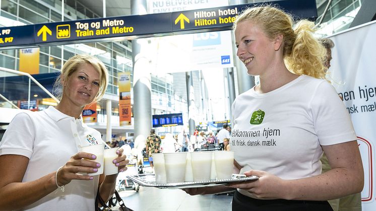 Danskerne savner frisk dansk mælk på ferien