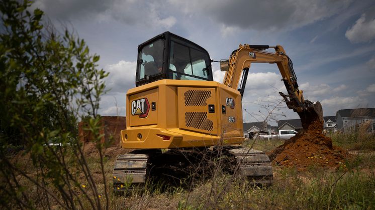 Cat 305 CR med kompakt svängradie