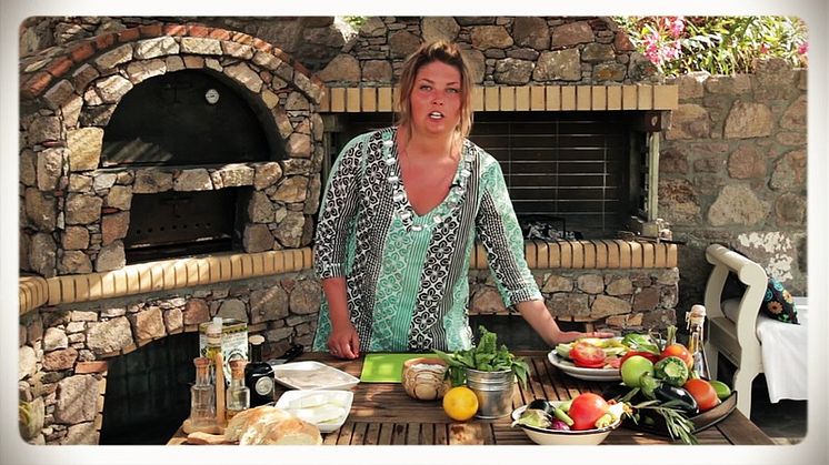 Matlagning med Fontana: Jennie Benjaminsson (Stekt havsabborre med grillade grönsaker och fetaost)