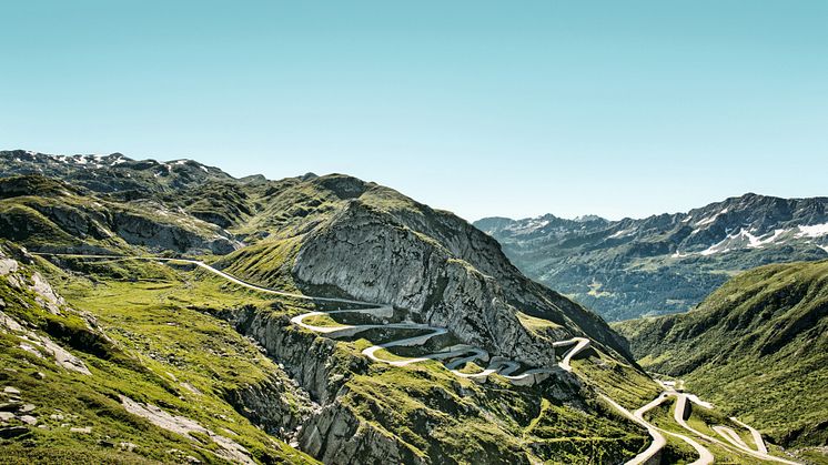 Tremola bei Airolo, Tessin copyright SchweizTourismus / Nico Schaerer