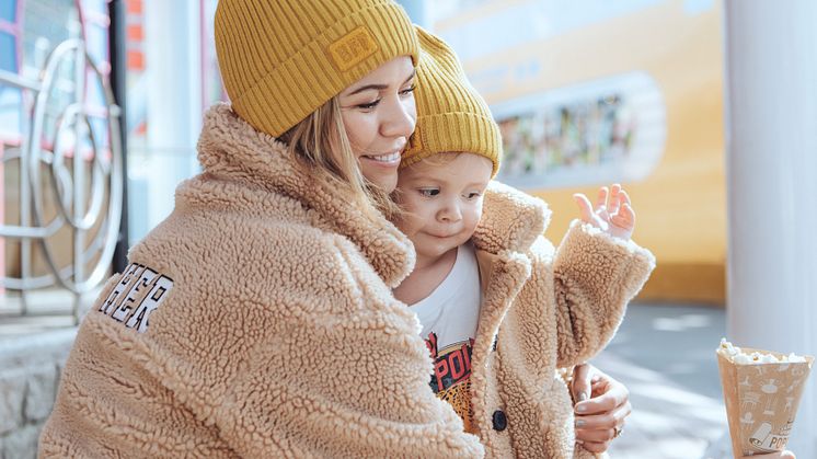 Margaux Dietz and her son Arnold