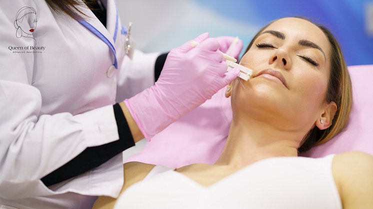 Queen of Beauty offers Mono Threads and Multi Threads for the starting price of £150 only in London, UK. Book Now!