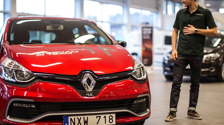 Marcus Ericsson kör Clio R.S. 
