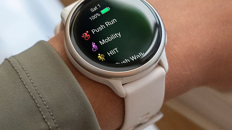 vivoactive 6_wrist.jpg