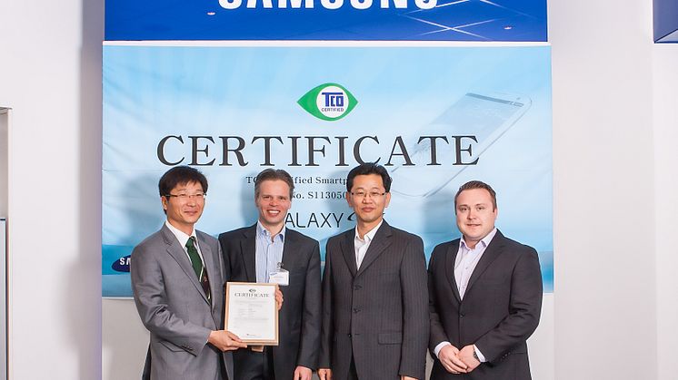Samsung GALAXY S4 världens första smartphone att uppnå TCO Certified