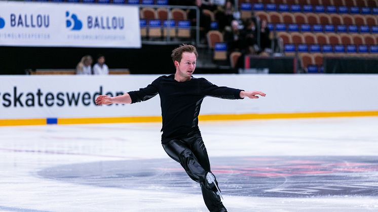 Majorov vidare till final i konståknings-VM i Japan