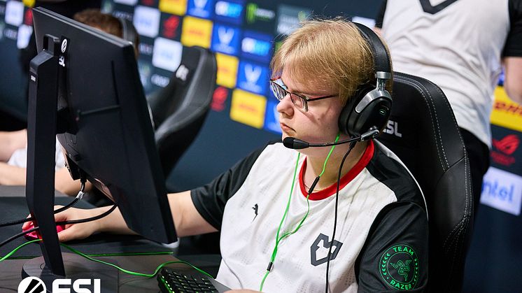 20230906_Igor-Bezborodov_EPL18_00261