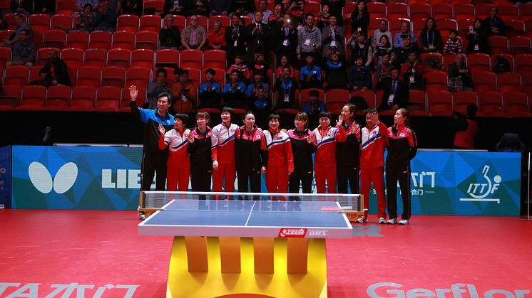 Koreas enade landslag under lag-VM i bordtennis i Halmstad. Foto: ITTF