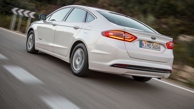 Ford Mondeo Hybrid