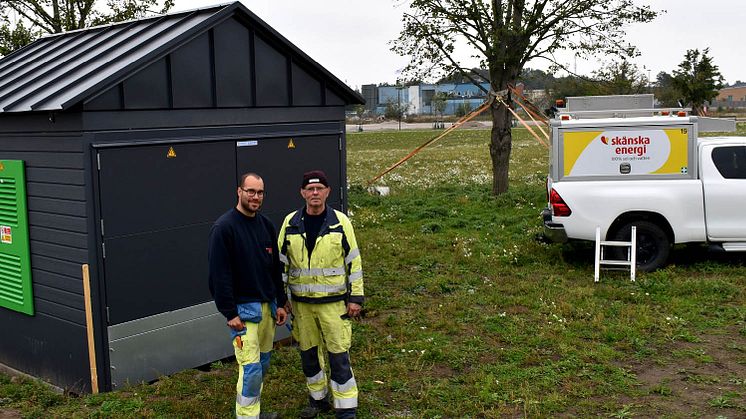 Kävlinges nya stadsdel Stationsstaden börjar med två nya transformatorstationer.