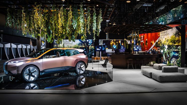 BMW Natural Interaction