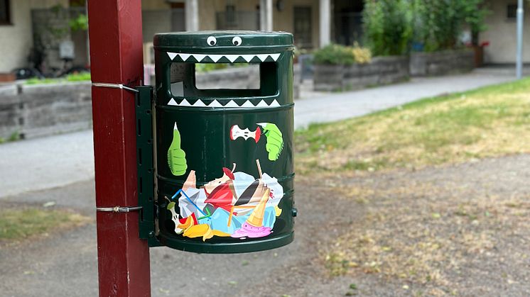 papperskorg äppelskrutt