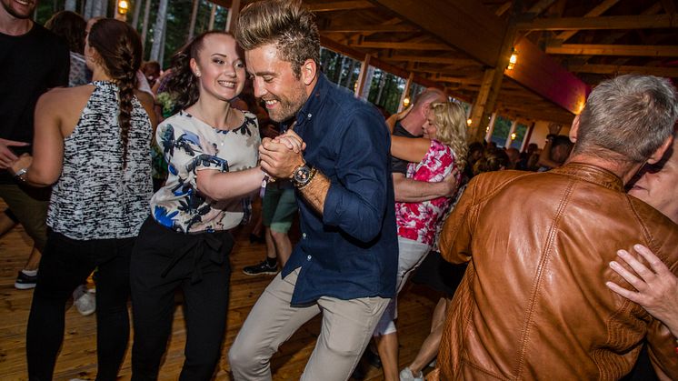 Närmare 100 000 danssugna lockas till Malung varje sommar och nu satsar arrangörerna bakom Svenska Dansbandsveckan på att locka fler islänningar till evenemanget. Foto: Svenska Dansbandsveckan